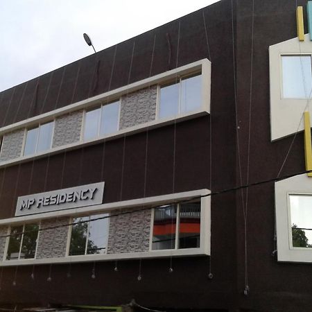 Mp Residency Hotel Ujjain Exterior foto